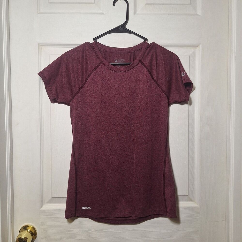 Eastern Mountain Sports Techwick Heathered Burgundy Tshirt Short Sleeve Size XS